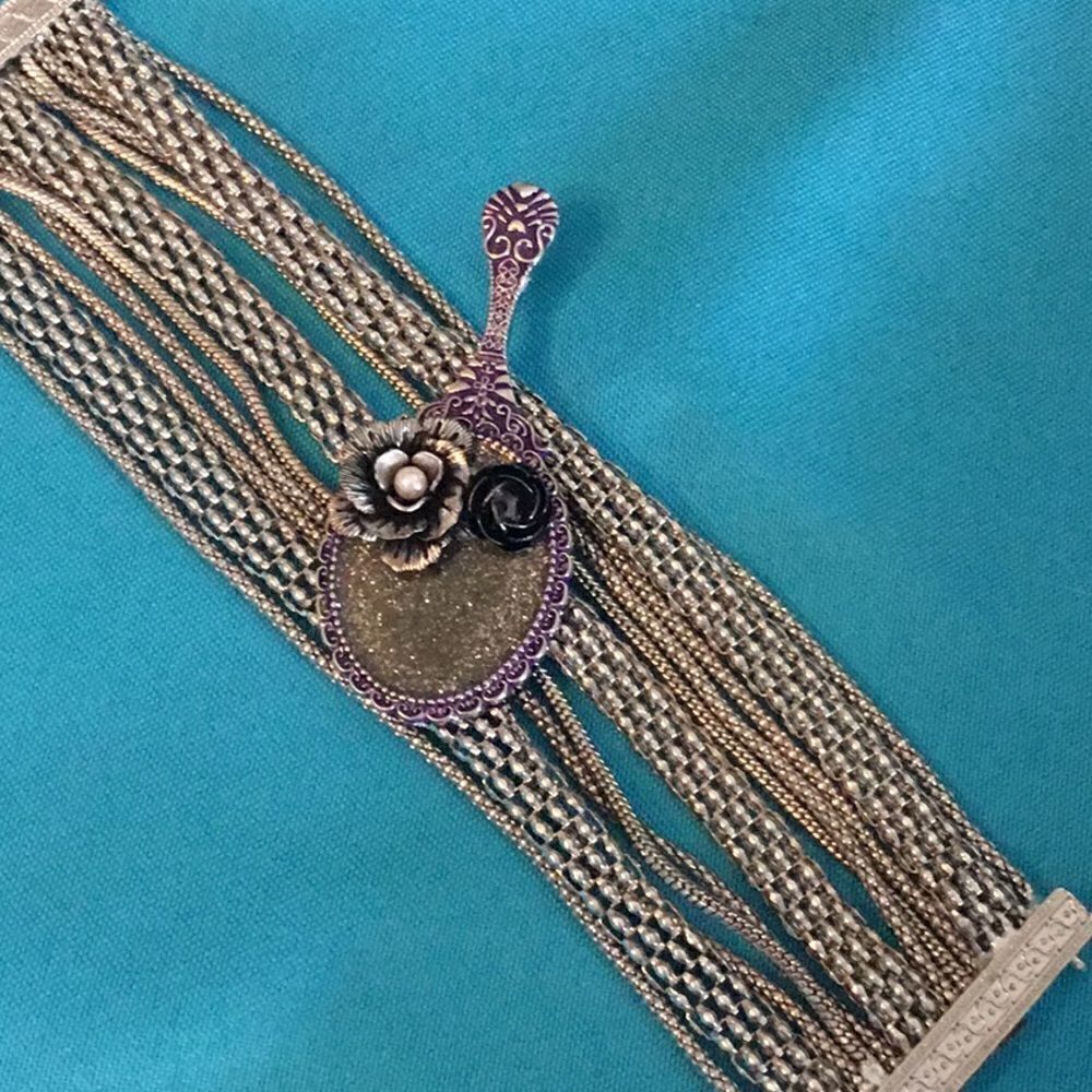 HOBO HIPPIE JEWELRY bracelet in silver color